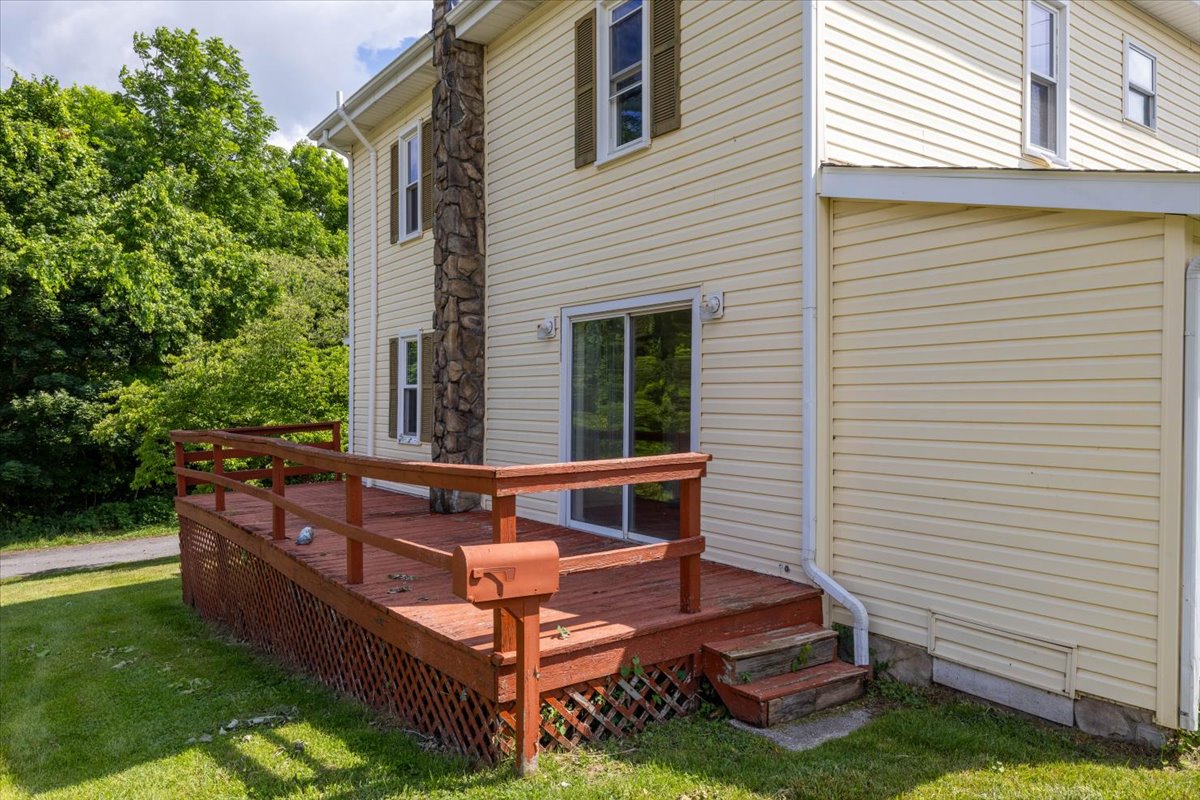 Exterior - Backyard