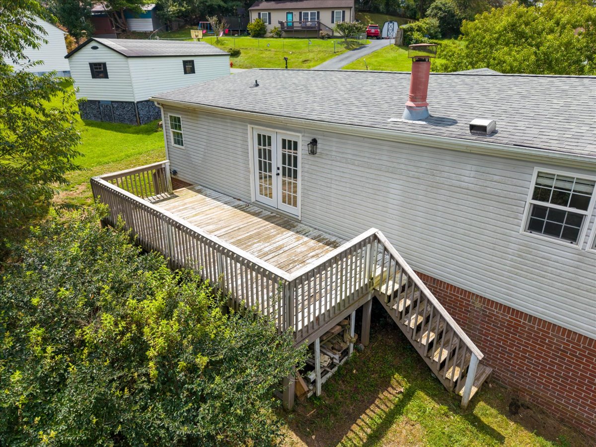 Exterior - Yard