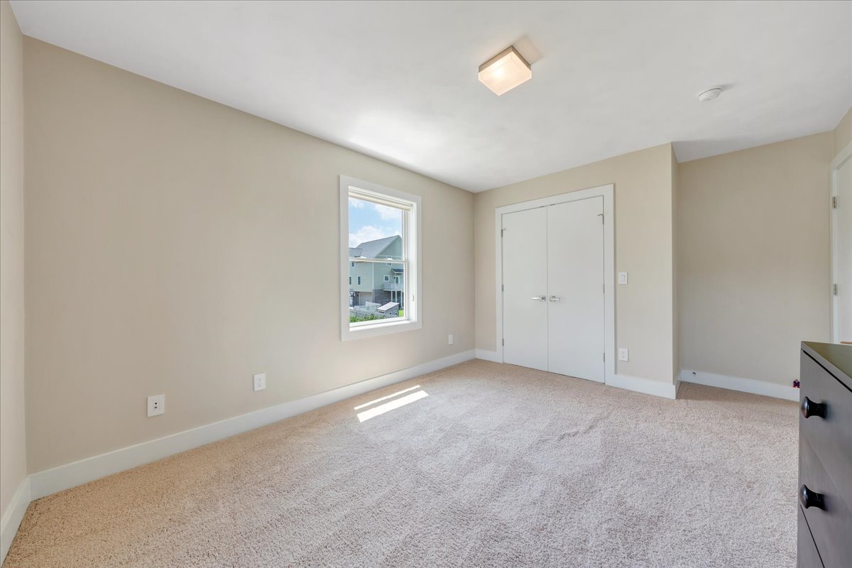 Interior - Basement Wet Bar