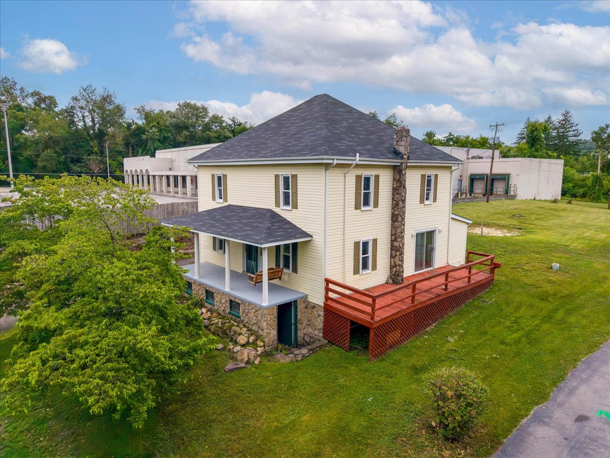 Exterior - Aerial