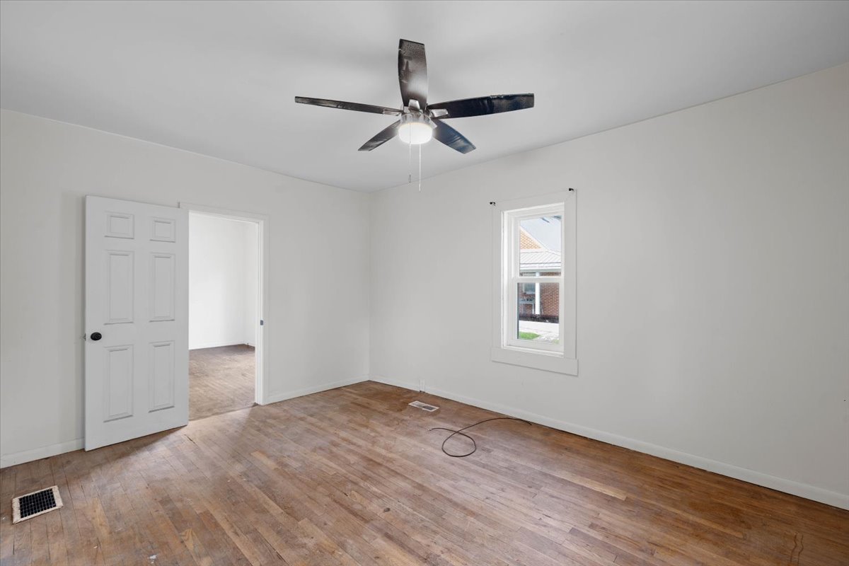 Interior - Room