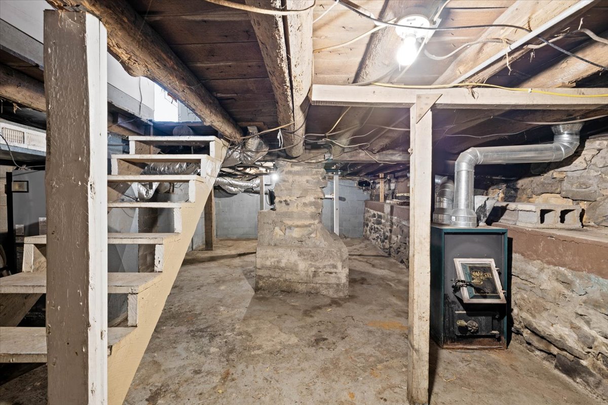 Interior - Room